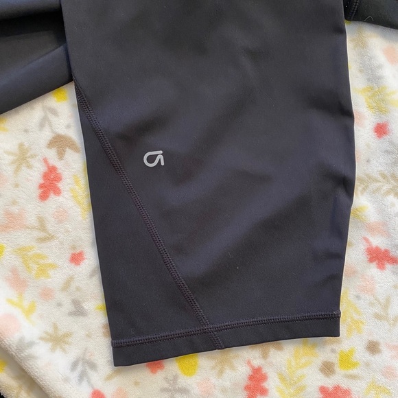 GapFit Maternity Leggings - Picture 5 of 6